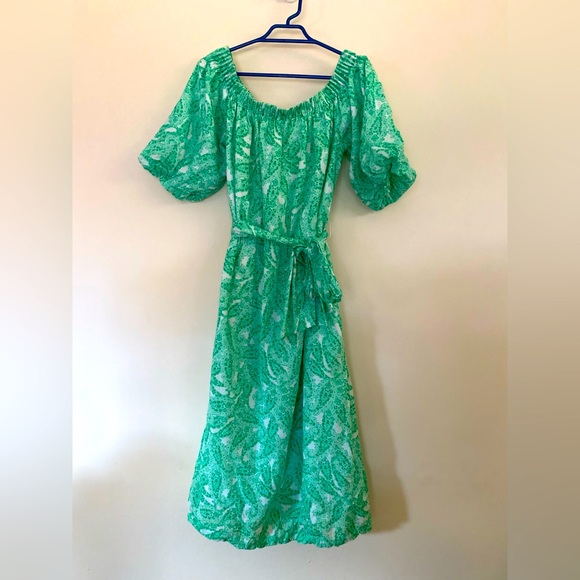 Seed Heritage Dresses & Skirts - Size 10 Green Seed Heritage Dress Off the Shoulder